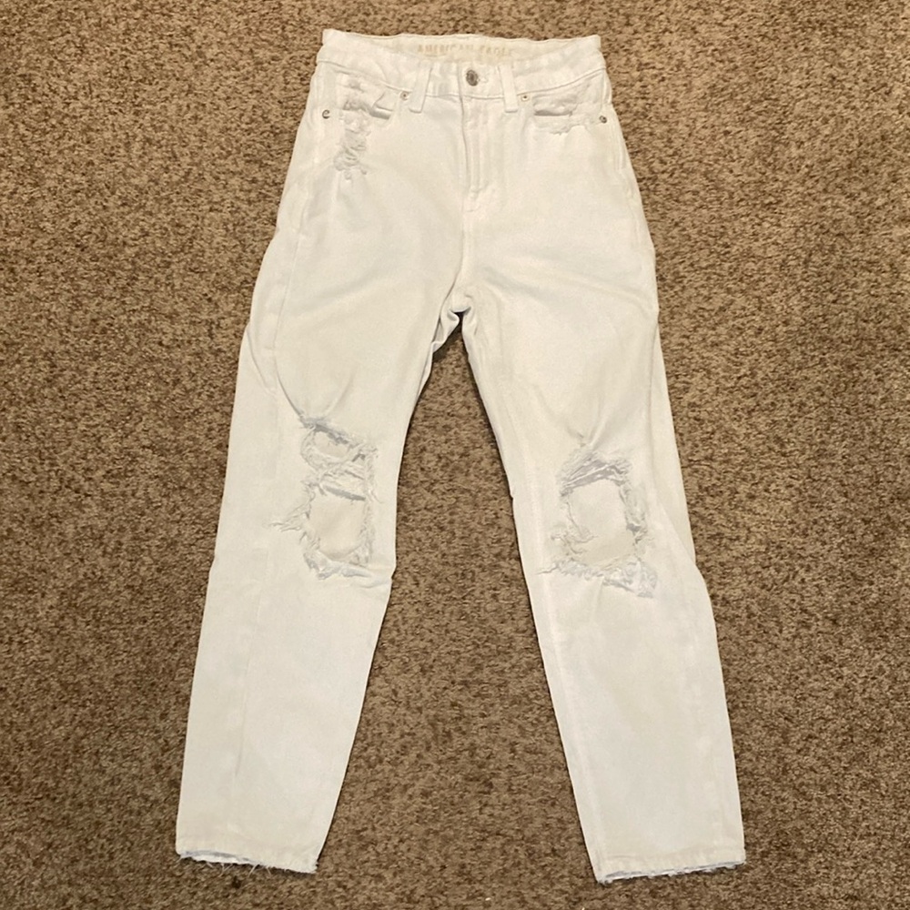American Eagle Outfitters White Distressed Ankle Jeans
